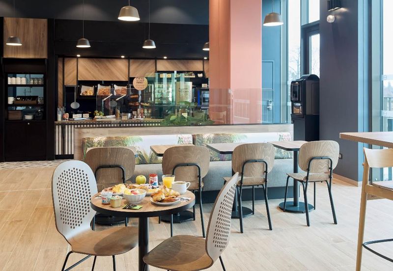 Hotel B&B HOTEL Versailles Rocquencourt, Frankreich, Versailles. Großes 2