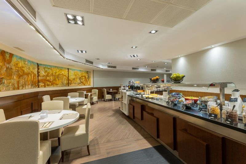 Hotel Barcelona Hotel Colonial, Spanien, Barcelona. Großes 46