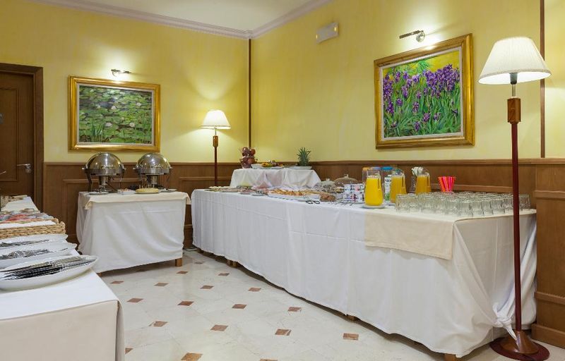 Hotel Agora Juan De Austria, Spanien, Madrid. Großes 2