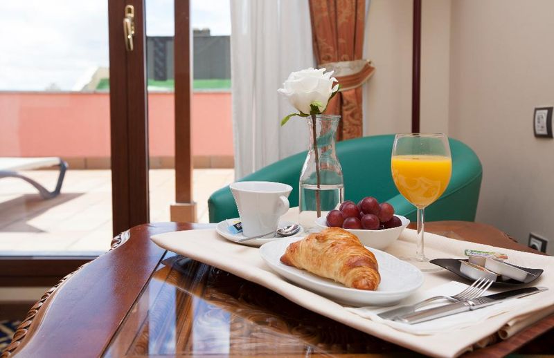 Hotel Agora Juan De Austria, Spanien, Madrid. Großes 2