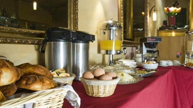 Hotel Grand Hotel Du Calvados, Frankreich, Paris. Großes 2