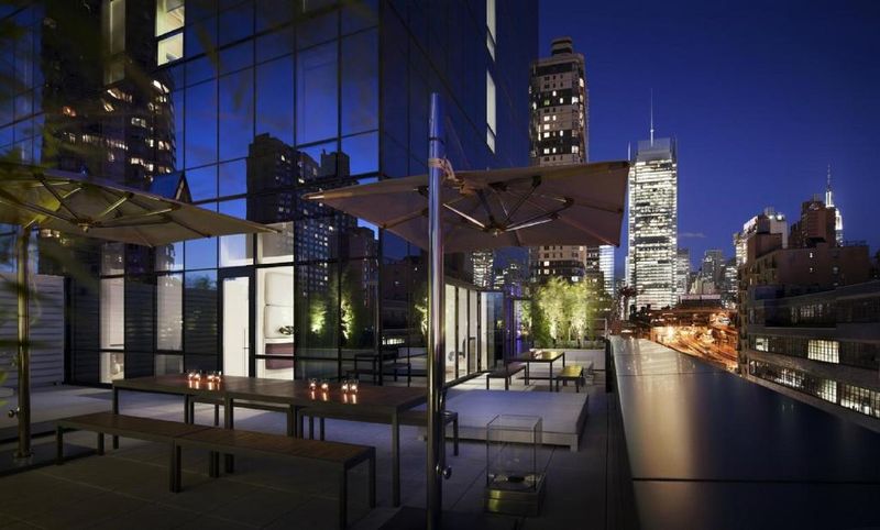 Hotel YOTEL New York Times Square, USA, New York City - Manhattan. Großes 93