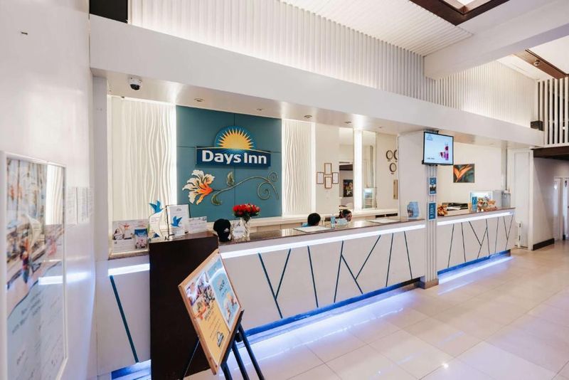 Hotel Days Inn By Wyndham Patong Beach Phuket, Thailand, Insel Phuket. Großes 49