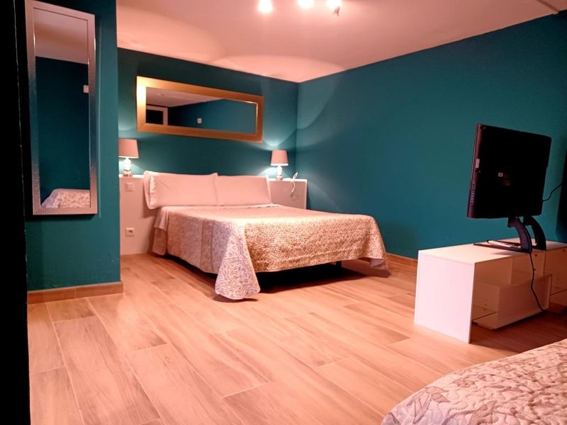 Hotel Hostal Aravaca Garden, Spanien, Madrid. Großes 2