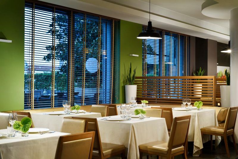 Hotel UNA HOTELS The One Milano, Italien, San Donato Milanese. Großes 2