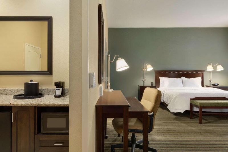 Hotel Hampton Inn & Suites Thousand Oaks, CA, USA, Thousand Oaks. Großes 64