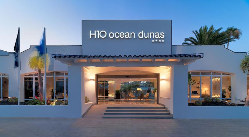 Hotel H10 Ocean Dunas - Adults Only, Spanien, Corralejo. Großes 32