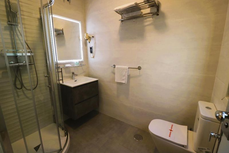 Hotel Hostal Hispano-Argentino Gran Via, Spanien, Madrid. Großes 1