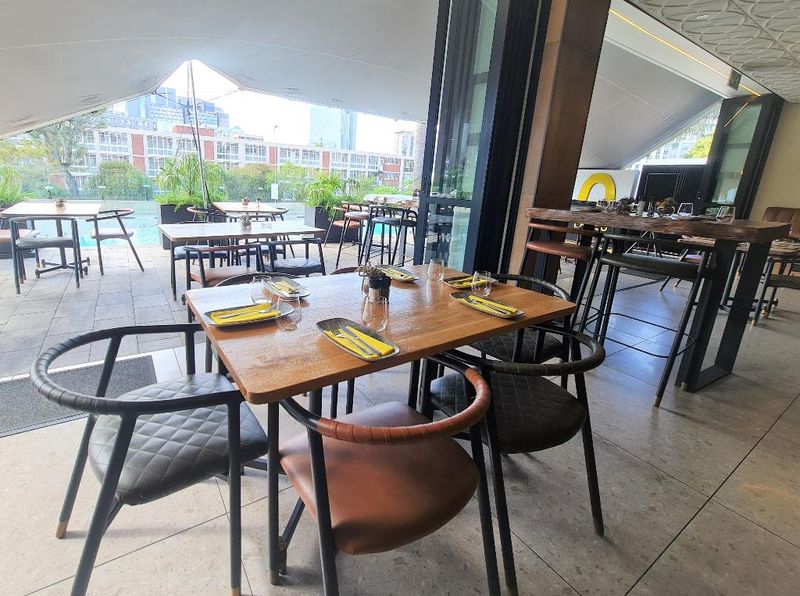 Hotel MINT Hotel 84 on Katherine Street, Südafrika, Sandton. Großes 1