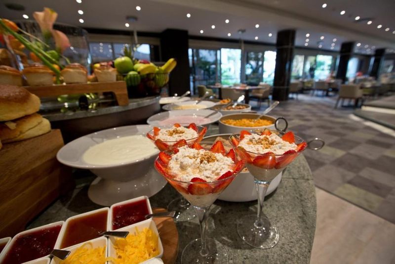 Hotel The Maslow Hotel, Südafrika, Sandton. Großes 2