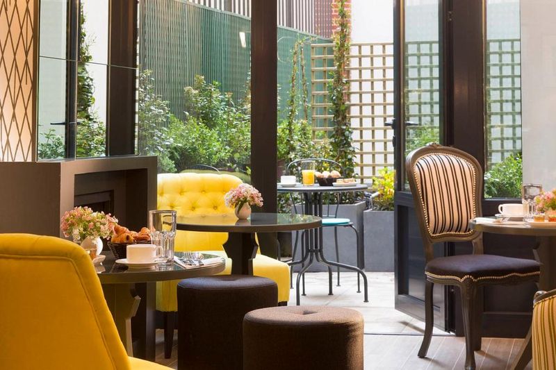 Hotel Les Plumes Hotel, Frankreich, Paris. Großes 2