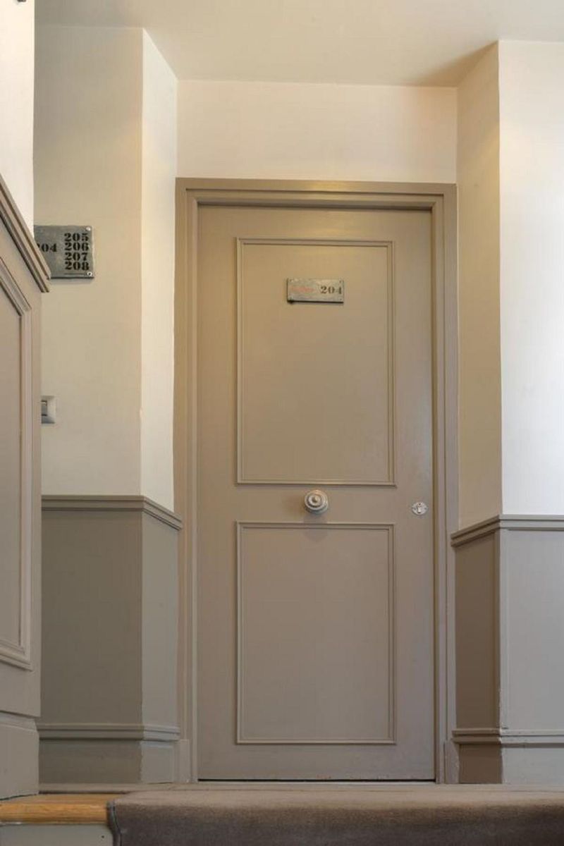 Hotel Douglas Hotel, Frankreich, Puteaux. Großes 1