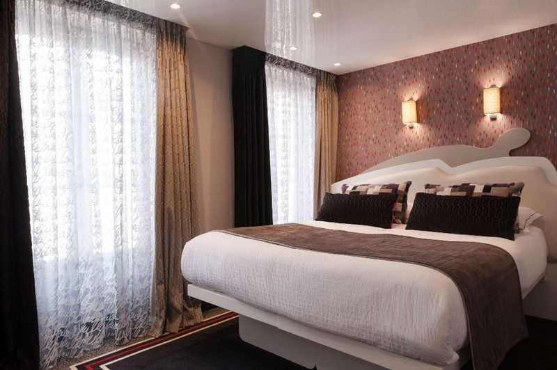 Hotel The Originals Boutique Hôtel du Vieux Saule, Paris, Frankreich, Paris. Großes 2