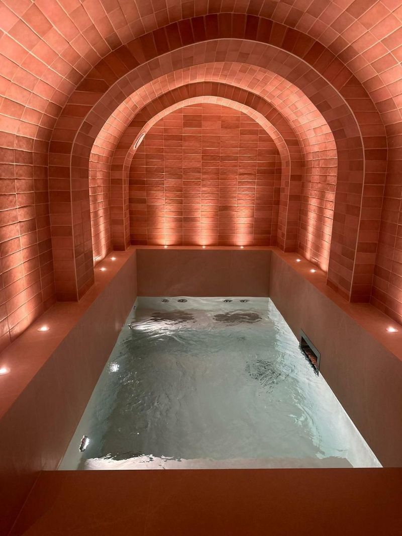 Hotel Hotel Ginette a la Folie, Frankreich, Paris. Großes 2