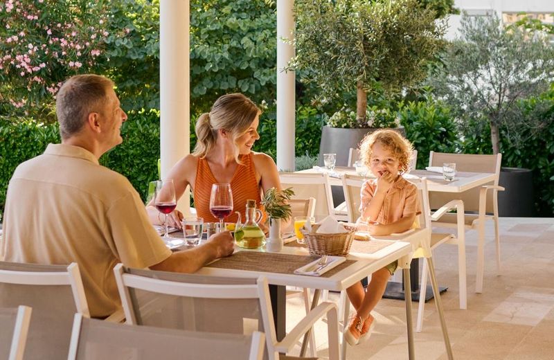 Hotel Bluesun Holiday Village Afrodita, Kroatien, Tucepi. Großes 1