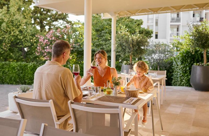 Hotel Bluesun Holiday Village Afrodita, Kroatien, Tucepi. Großes 2