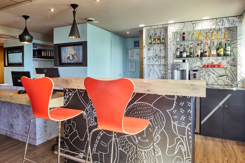 Hotel B&B HOTEL Paris Versailles, Frankreich, Le Chesnay. Großes 1