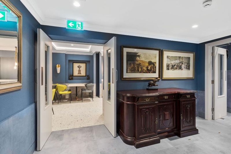 Hotel Commodore Hotel London, Großbritannien, London. Großes 1