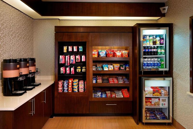 Hotel SpringHill Suites Newark Liberty Int. Airpt., USA, Newark. Großes 2