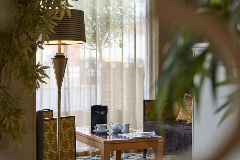 Hotel Antoinette Wimbledon, Großbritannien, London. Großes 2