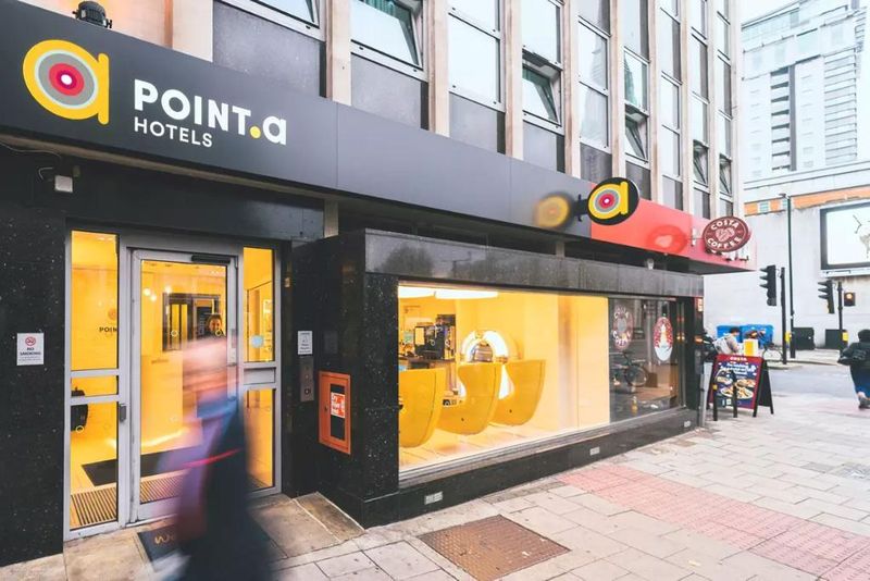 Hotel Point A Westminster, Großbritannien, London. Großes 1