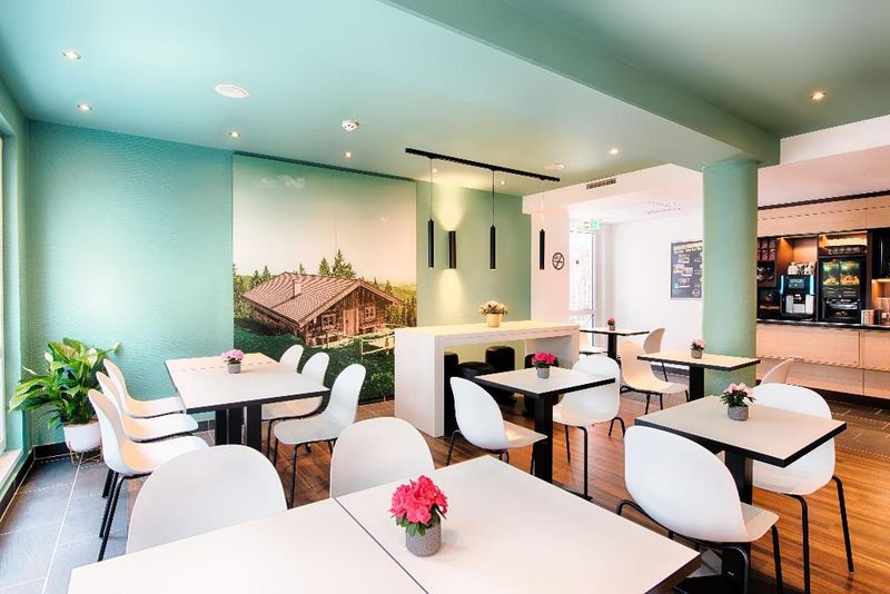 Hotel B&B Hotel München-Putzbrunn, Deutschland, Putzbrunn. Großes 33