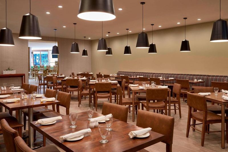 Hotel Four Points By Sheraton Toronto Airport, Kanada, Mississauga. Großes 2