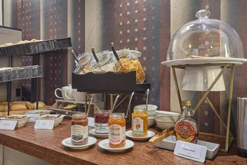 Hotel Lux Picpus, Frankreich, Paris. Großes 8