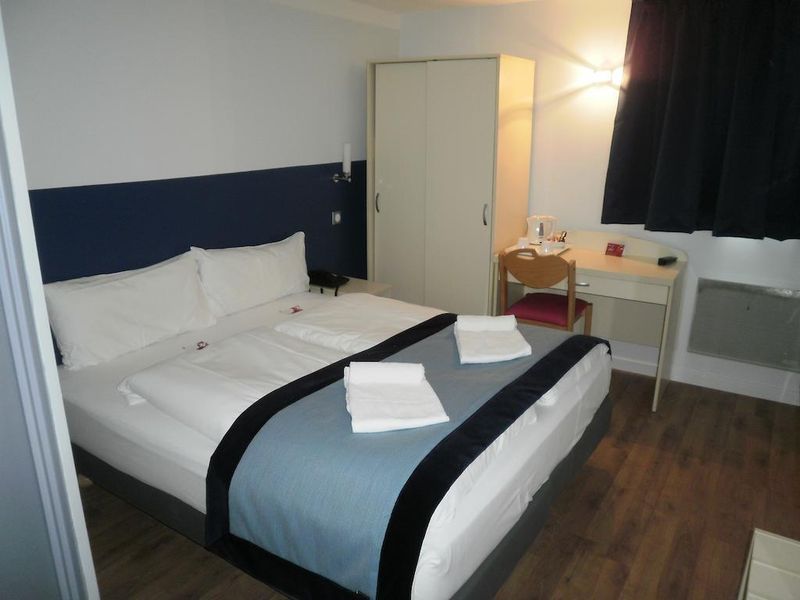 Hotel L'Amandier, Frankreich, Paris. Großes 1