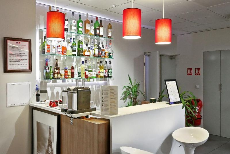 Hotel L'Amandier, Frankreich, Paris. Großes 1