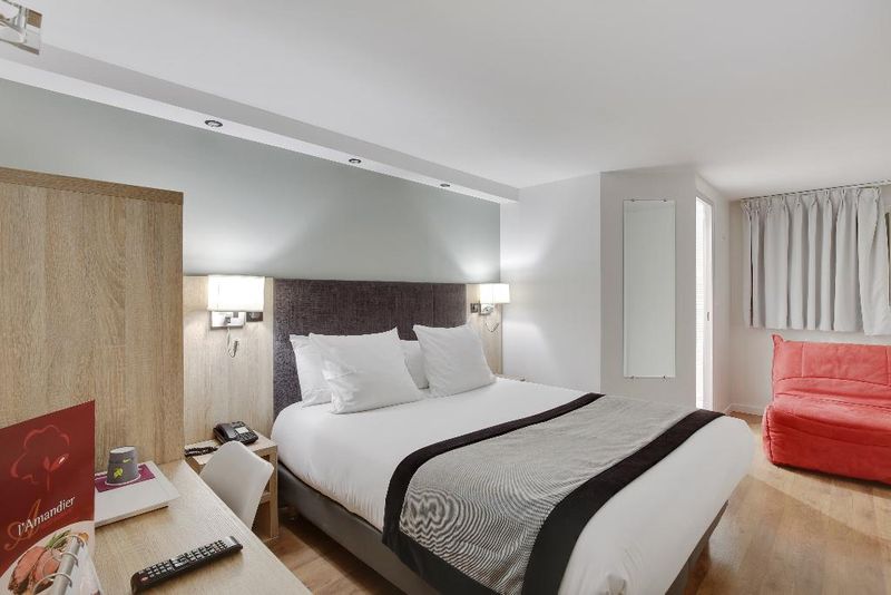Hotel L'Amandier, Frankreich, Paris. Großes 2