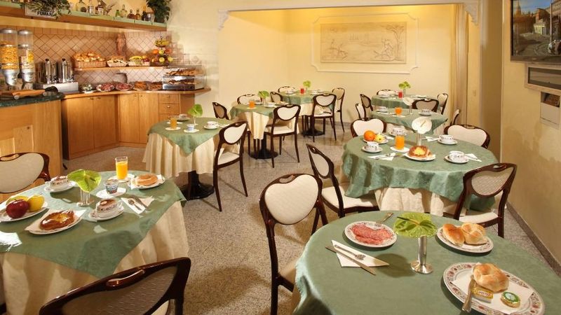 Hotel Dorica, Italien, Rom. Großes 2