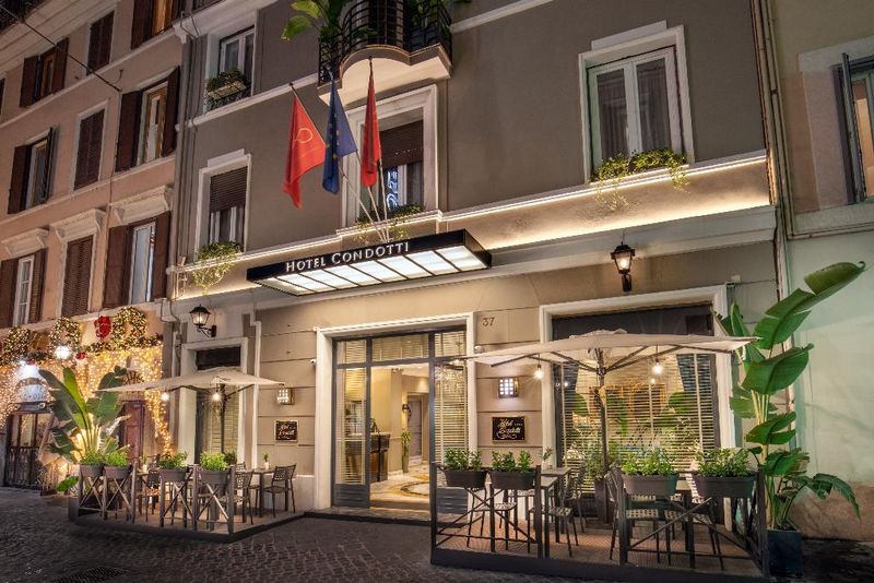 Hotel Hotel Condotti, Italien, Rom. Großes 1