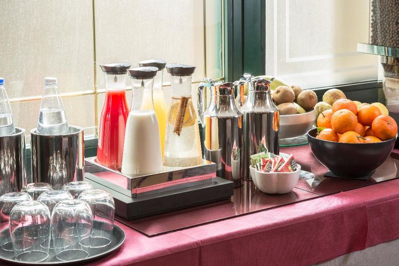 Hotel Montreal, Italien, Ragusa. Großes 2