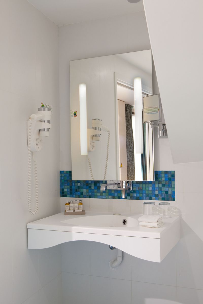 Hotel Serotel Suites Opera, Frankreich, Paris. Großes 2