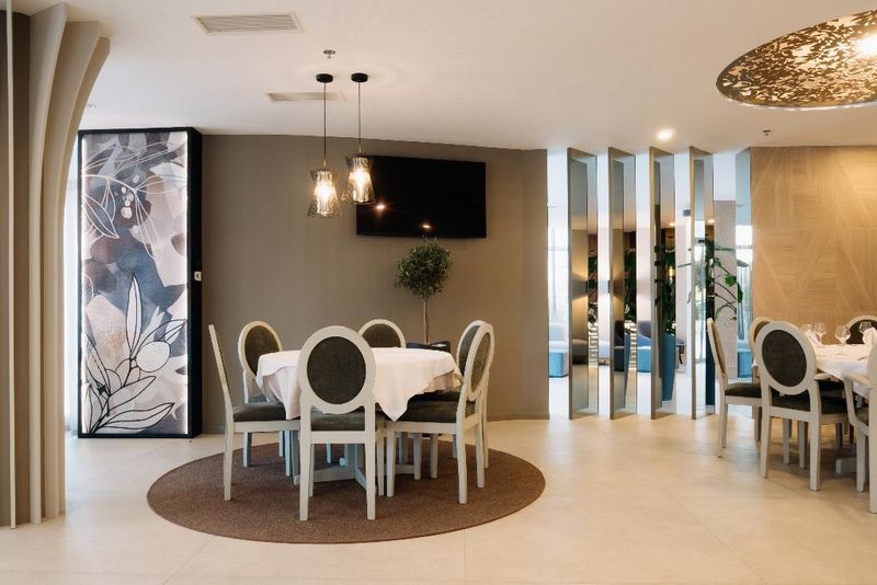 Hotel Fanat, Kroatien, Split. Großes 2