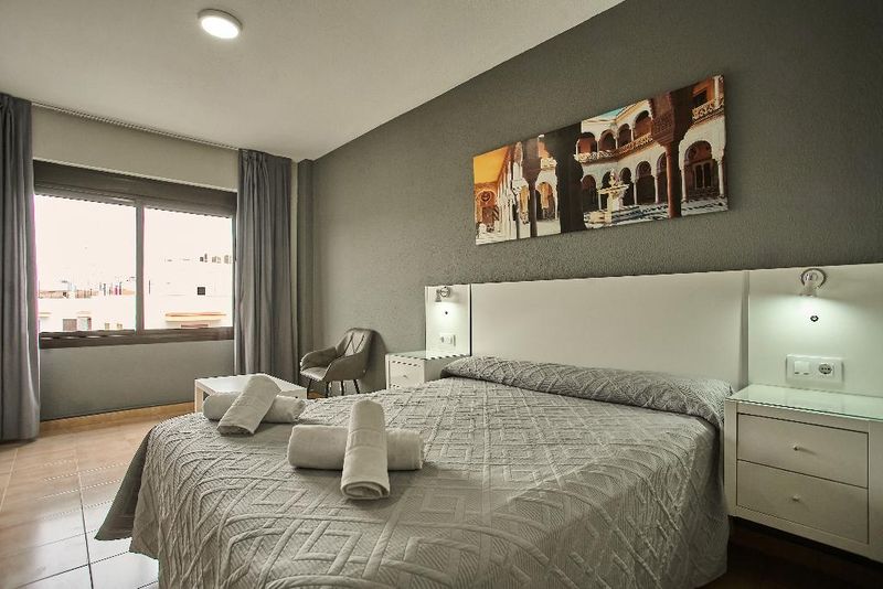 Hotel Resitur, Spanien, Sevilla. Großes 28