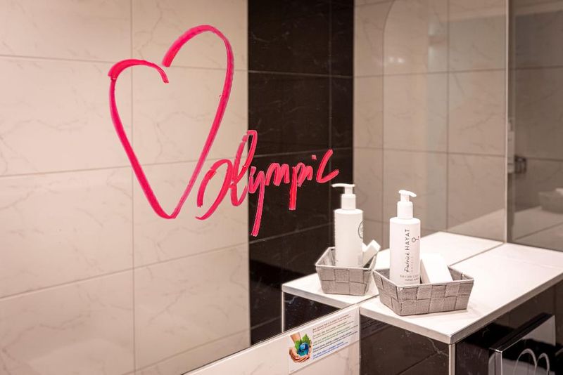 Hotel Hotel Olympic Paris Boulogne by Patrick Hayat, Frankreich, Boulogne-Billancourt. Großes 2