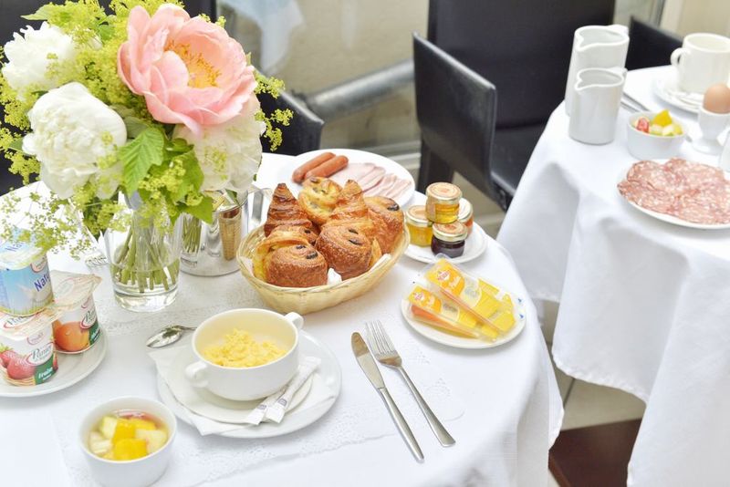 Hotel Unic Renoir Saint Germain, Frankreich, Paris. Großes 1