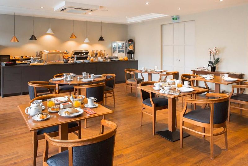 Hotel Hotel Montbriand - Ex Alixia, Frankreich, Antony. Großes 2