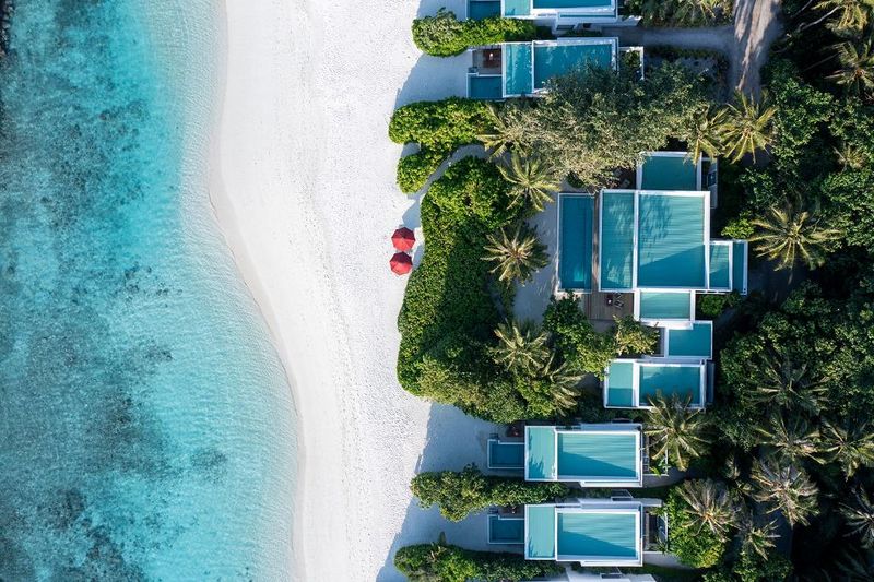 Hotel Dhigali Maldives - A Premium All-Inclusive Resort, Malediven, Dhigali Island. Großes 1