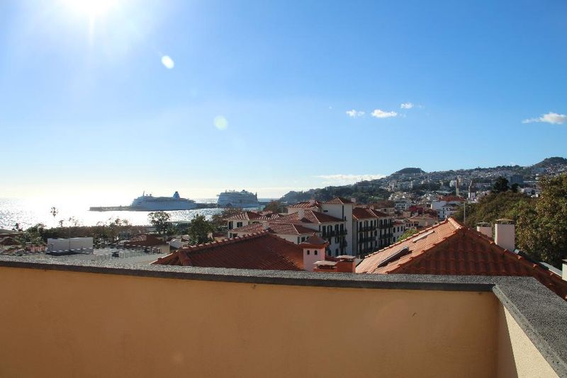 Hotel Travellers Pearl by Storytellers, Portugal, Funchal. Großes 6