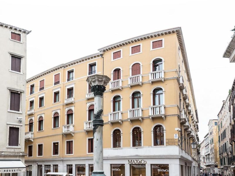 Hotel San Teodoro Palace  - Luxury Apartments, Italien, Venedig. Großes 1