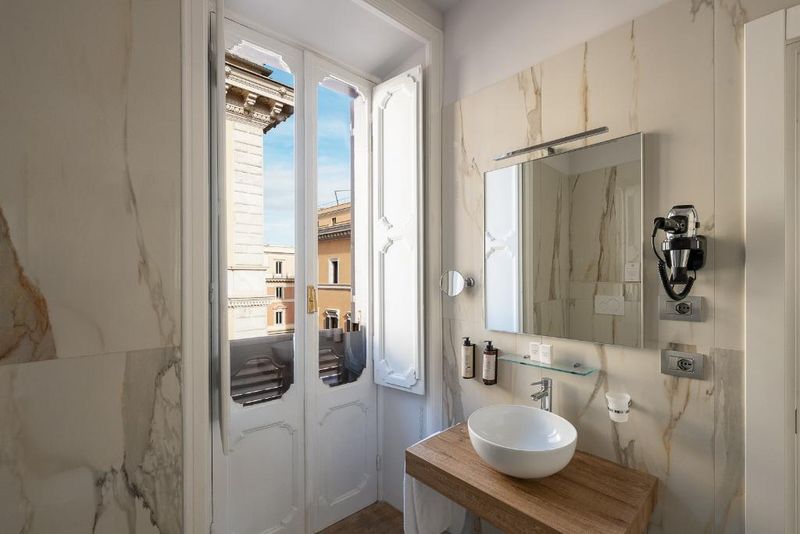 Hotel Caravita, Italien, Rom. Großes 2