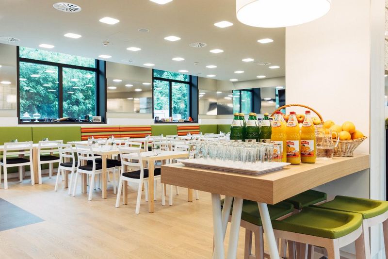 Hotel Harry's Home Zürich Wallisellen, Schweiz, Wallisellen. Großes 2