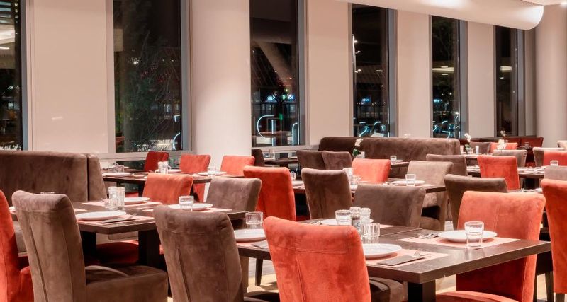 Hotel PLAZA Premium Almere, Niederlande, Almere. Großes 2