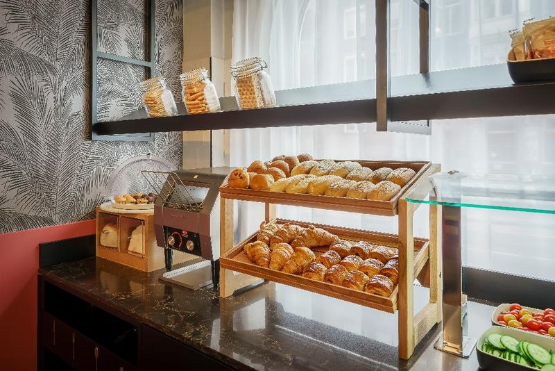 Hotel Krisotel, Niederlande, Amsterdam. Großes 2