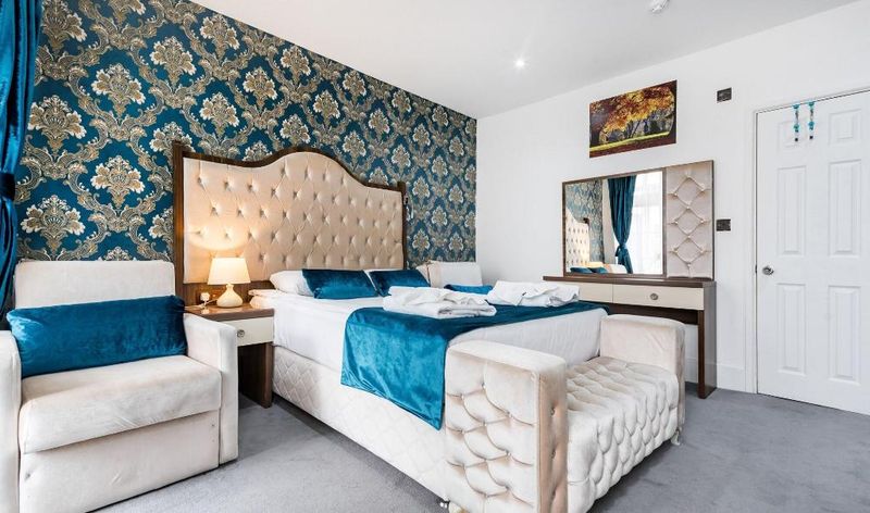 Hotel Vilenza Hotel, Großbritannien, London. Großes 111