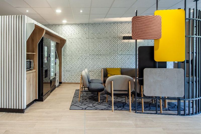 Hotel B&B HOTEL Saint-Denis Porte De Paris, Frankreich, Saint-Denis. Großes 17