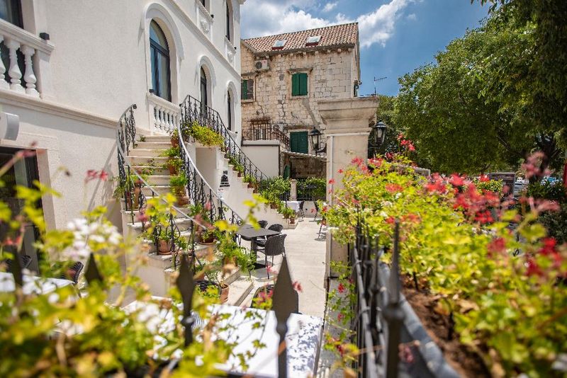 Hotel Heritage Hotel Porin, Kroatien, Makarska. Großes 10